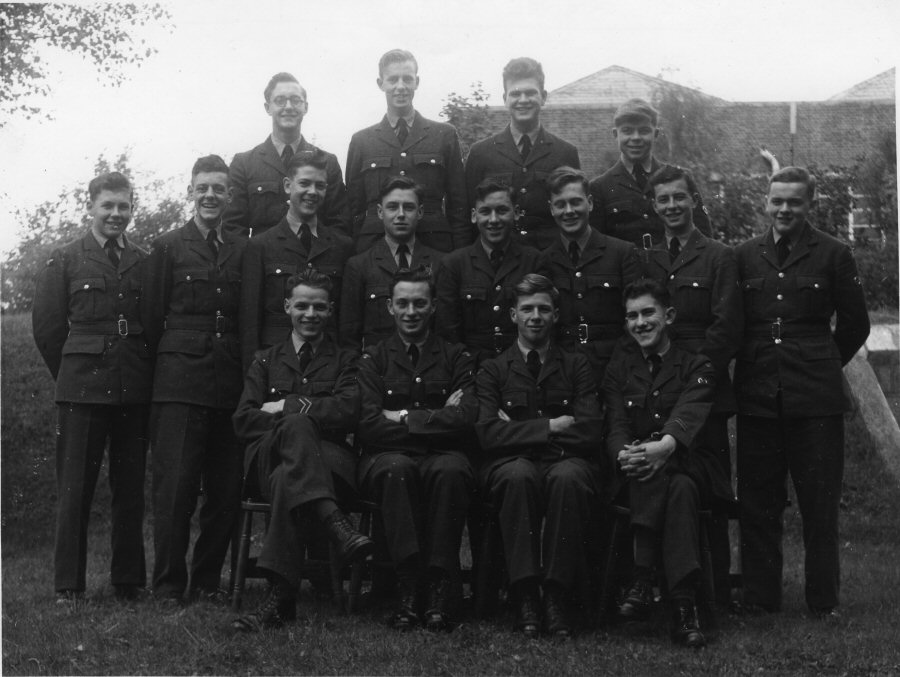 Picture of the ground radar class 81st 'C' squadron, click image to see names.